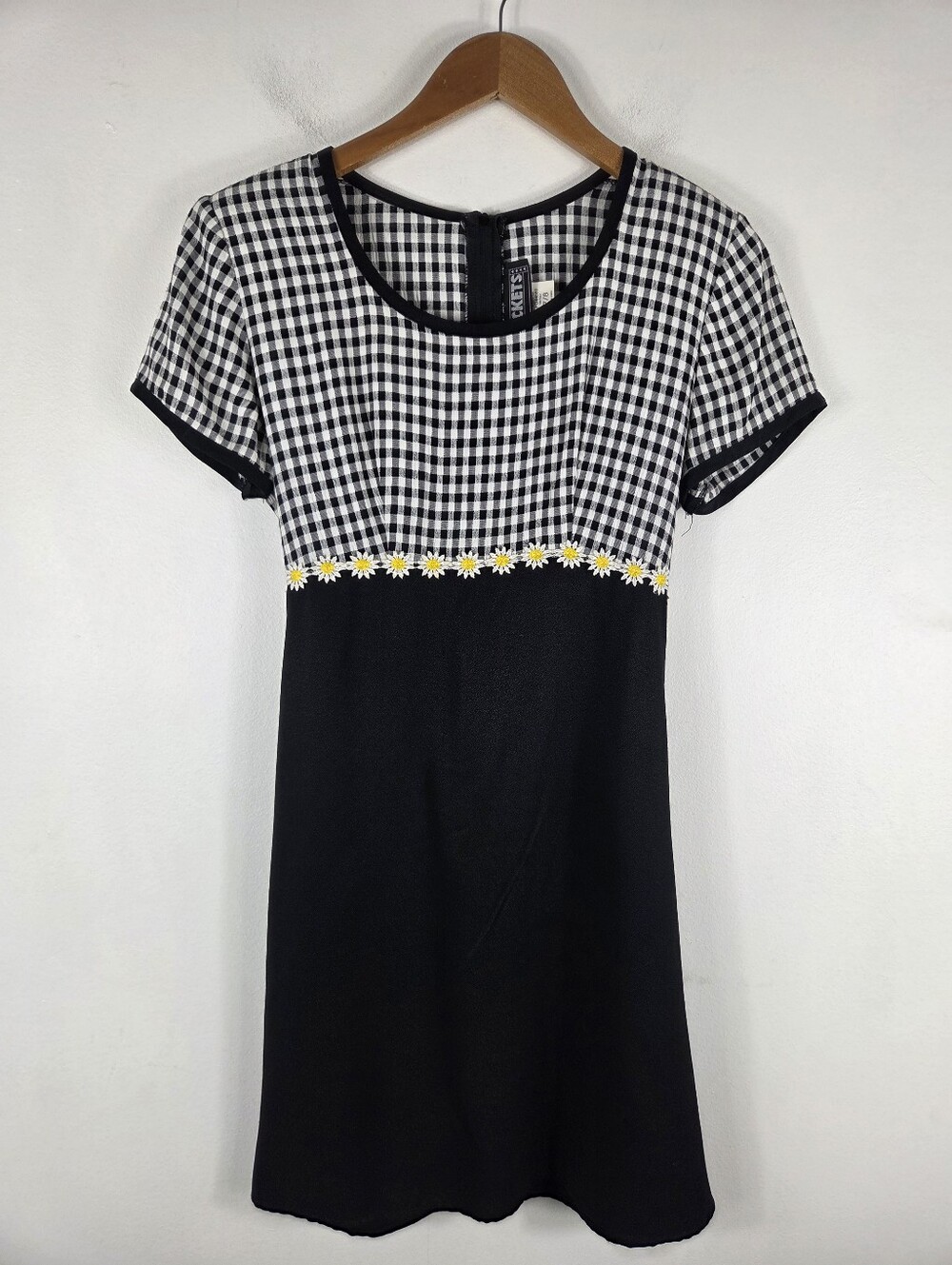Tickets Vintage 90s Grunge Gingham Sunflower Fit and Flare Babydoll Mini Dress